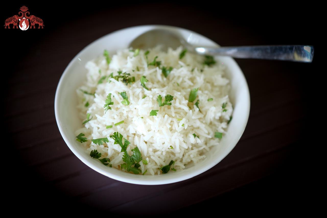 Silk Estates gallery frame 3