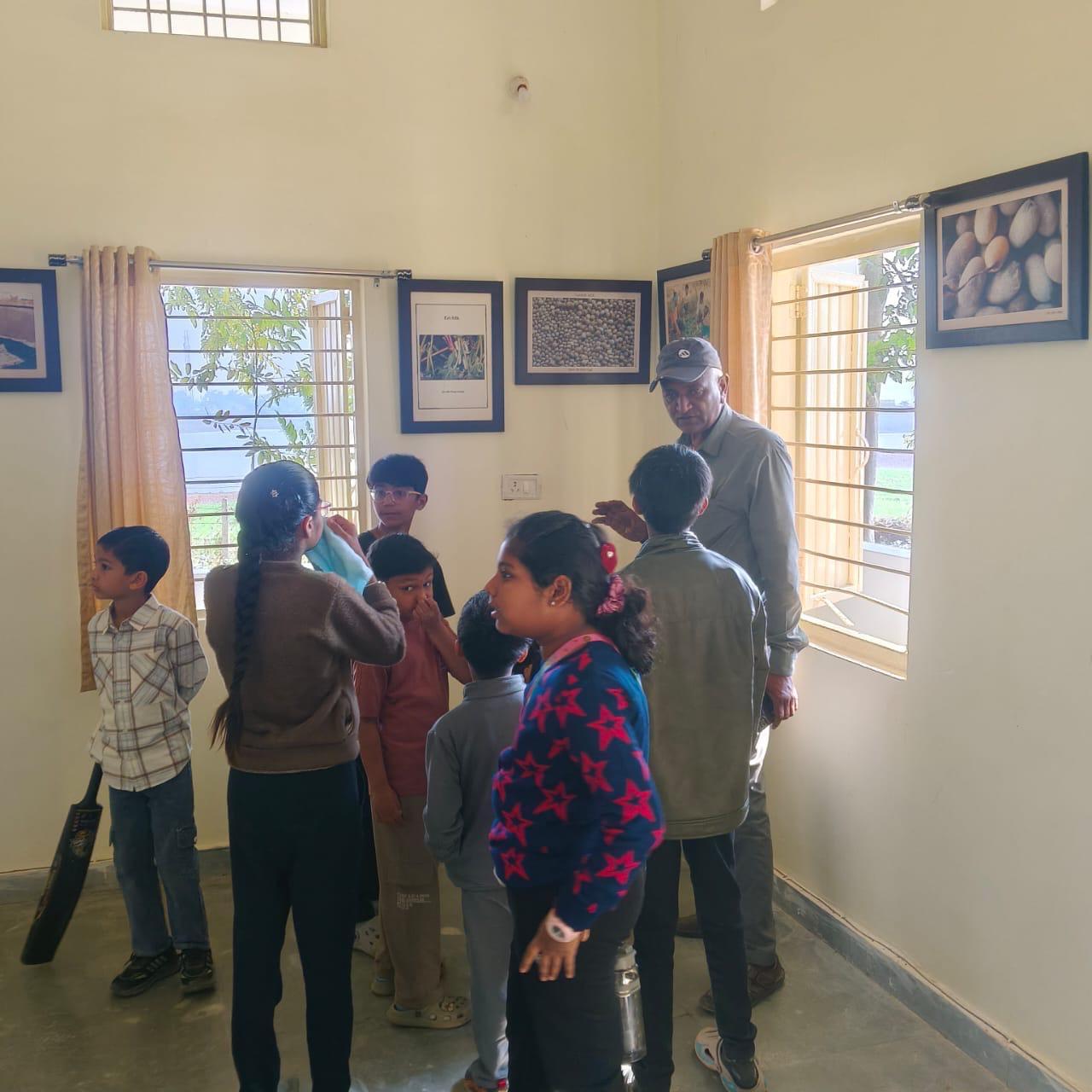 Silk Estates gallery frame 46