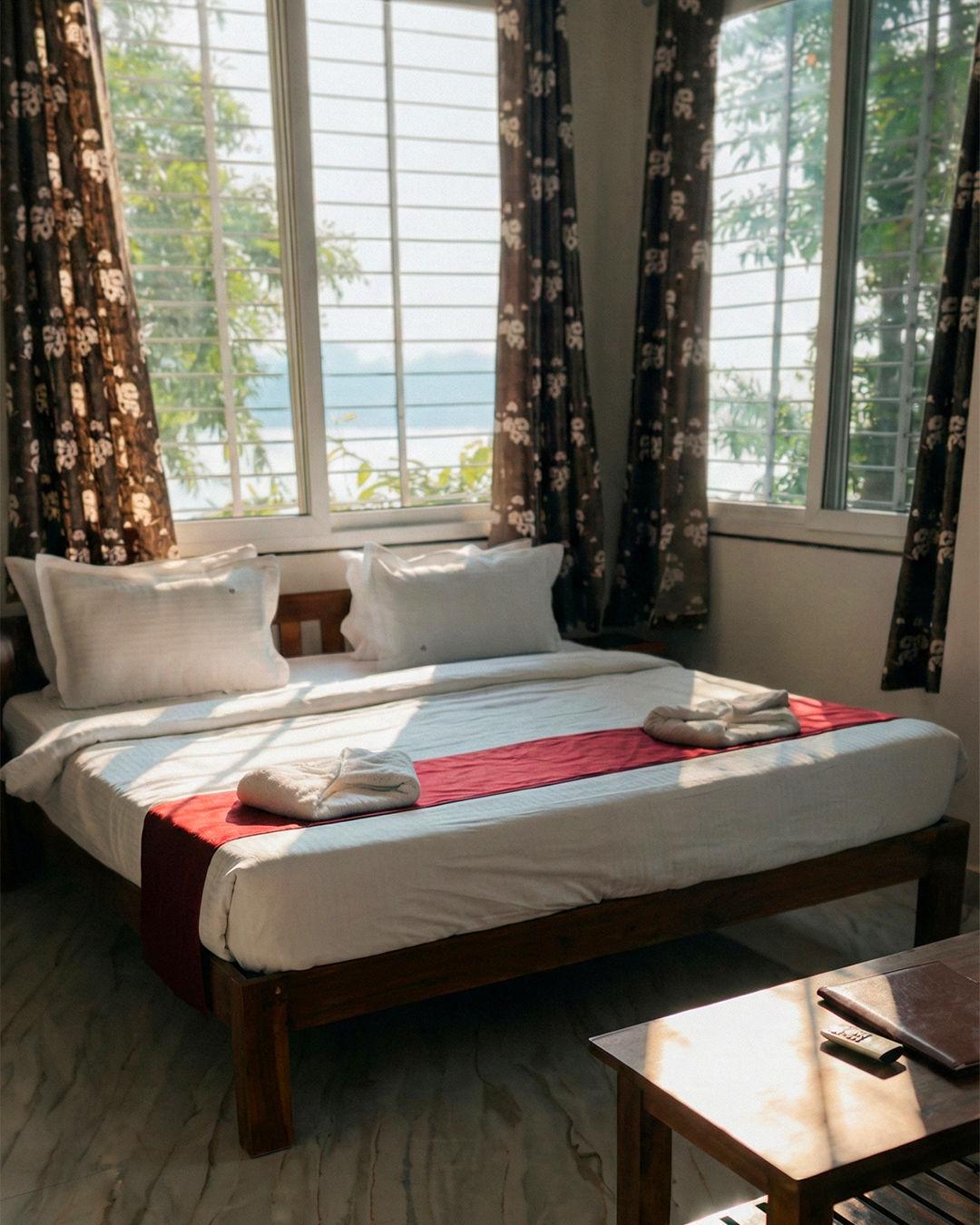 Silk Estates Madai: Backwater view